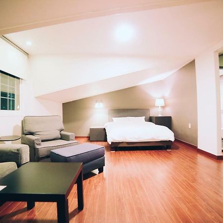 Gonggan Residence Hotel Geoje Dış mekan fotoğraf